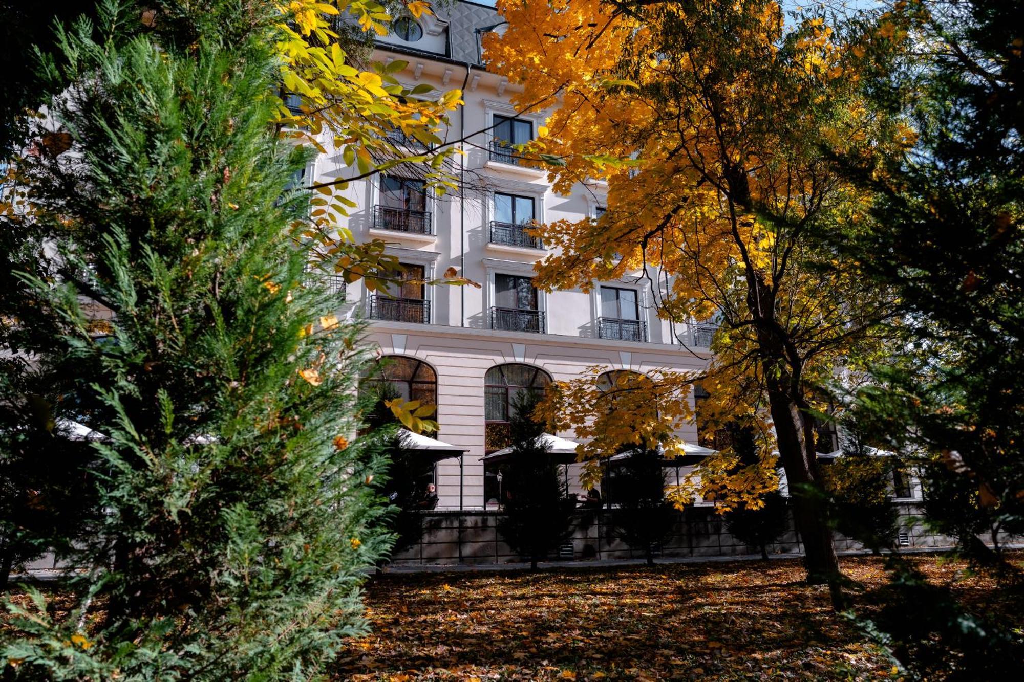 Grand Hotel Sofianu Râmnicu Vâlcea Exterior foto