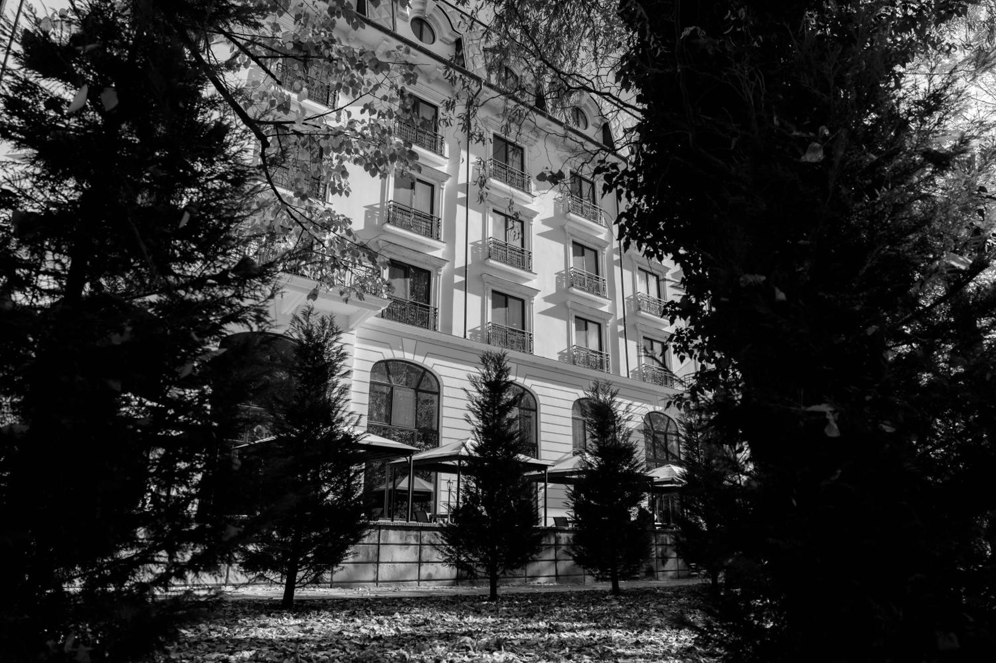 Grand Hotel Sofianu Râmnicu Vâlcea Exterior foto