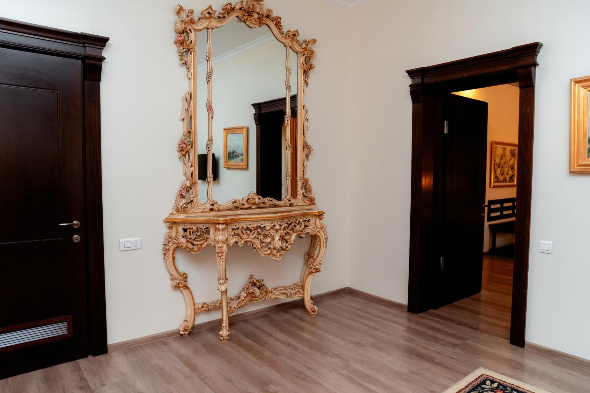 Grand Hotel Sofianu Râmnicu Vâlcea Exterior foto